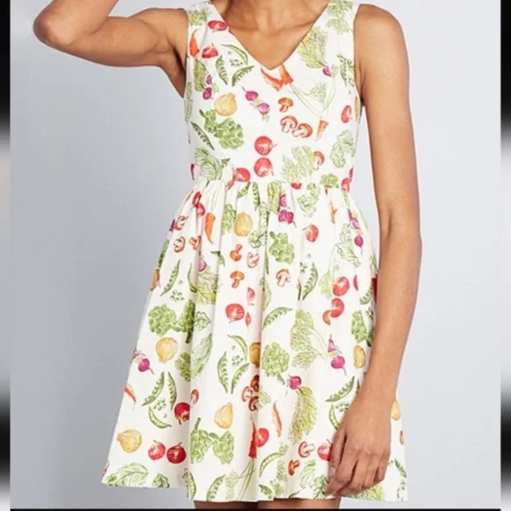 Modcloth Veggie Dress